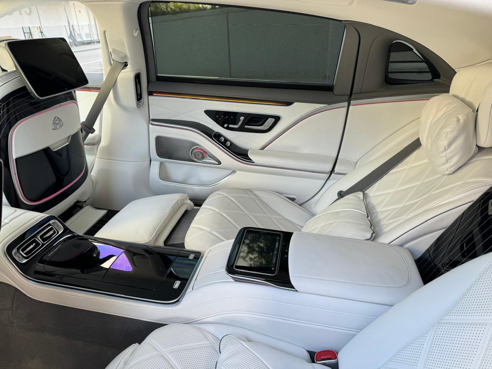 Mercedes Maybach Interior
